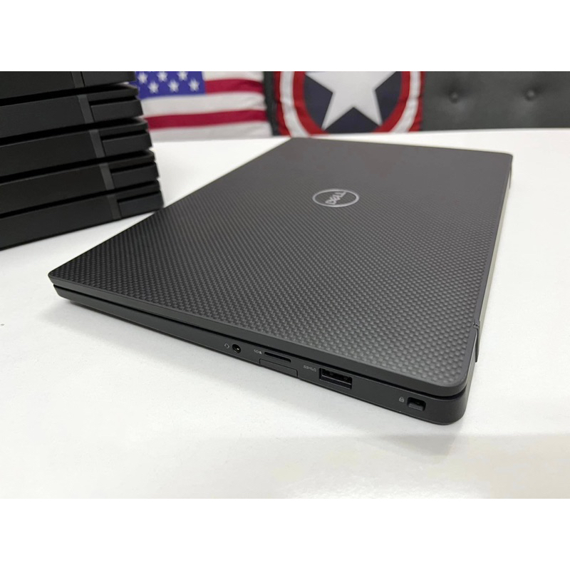 Máy tính Dell Đời Mới Latitude 7400 Core i7 8665U Ram 16G SSD 256 Vân Carbon Mới Cứng 99% Giá Tốt