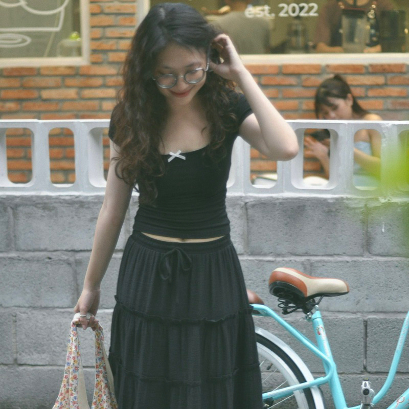 Áo thun gân cổ vuông đính nơ - Aufra studio