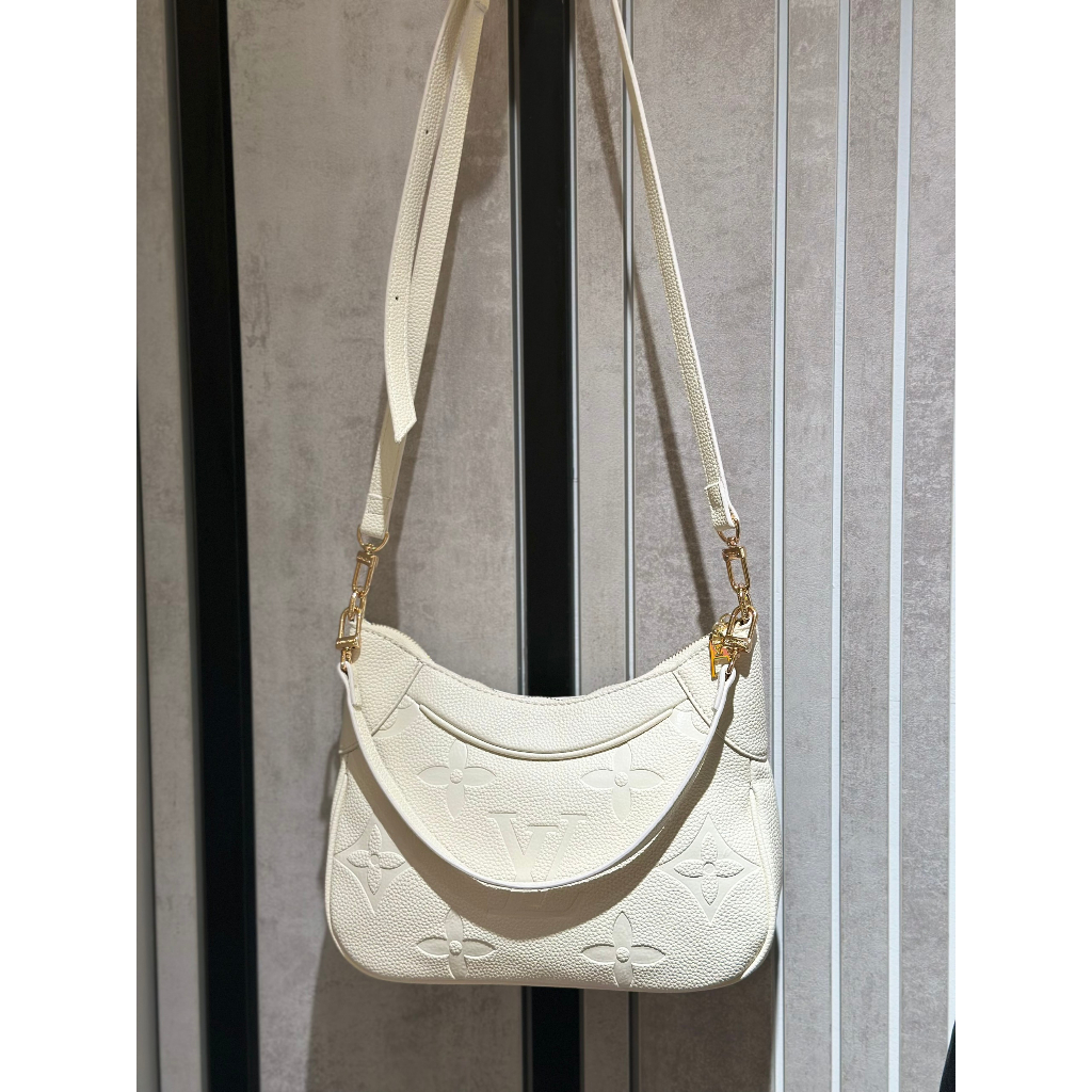 TÚI LV BAGATELLE SZ24 DA BÒ