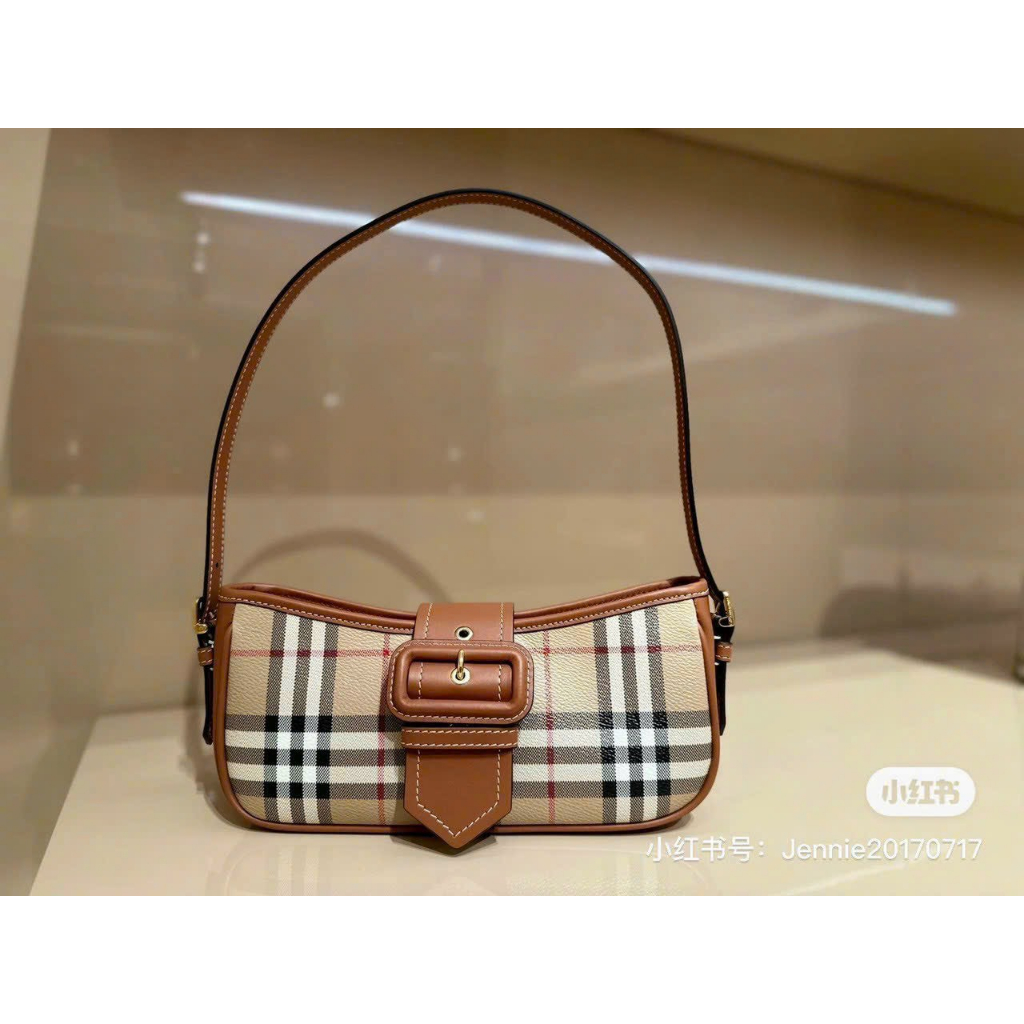 TÚI BBR SLING DA BÒ SZ26