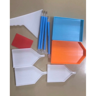 Dụng cụ làm đính tranh đá )