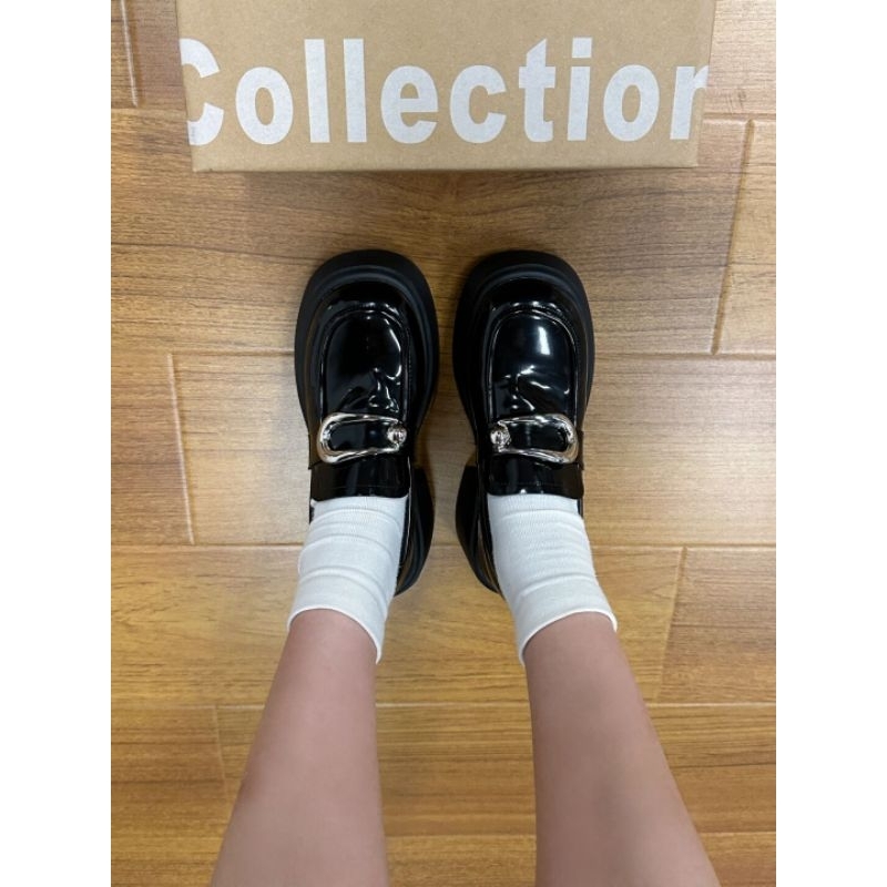 Giày oxford phong cách retro