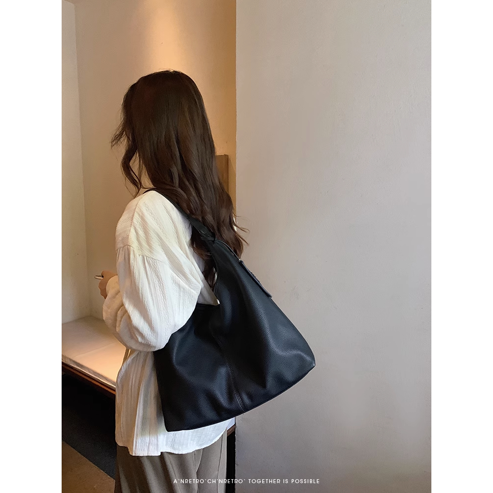 Túi tote da thu đông 2023 thời trang mẫu mới vintage Leysi A58T