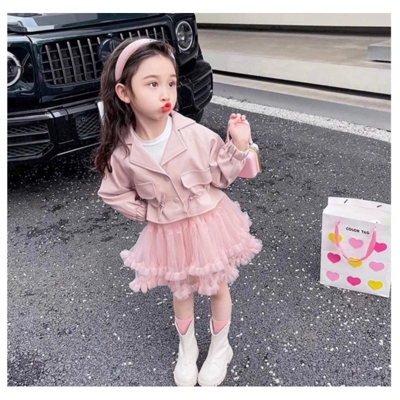 Sét áo khoác da kèm chân váy xòe xinh xỉu cho bé