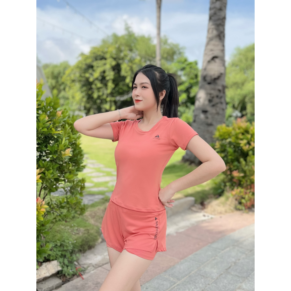 Set tập gym yoga nữ quần lửng áo cộc tay chất siêu đẹp thấm hút mồ hôi co giãn 4 chiều - Chất vải thoáng mát, thấm hút