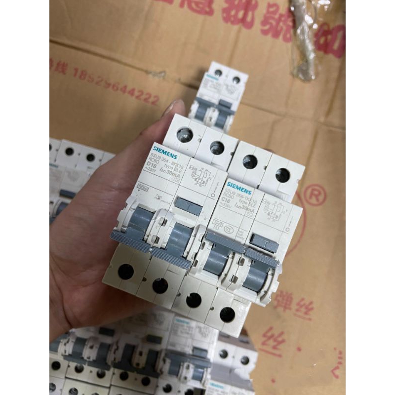 cầu dao CB aptomat chống rò - chống giật thương hiệu Đức tháo tủ điện Đức SIEMENS RCBO, Bh 1 đổi 1, ZALO 0909306149