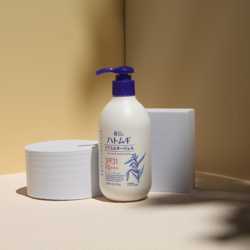Sữa dưỡng thể chống nắng Hatomugi UV Milk Gel SPF31 PA+++ SPF50+