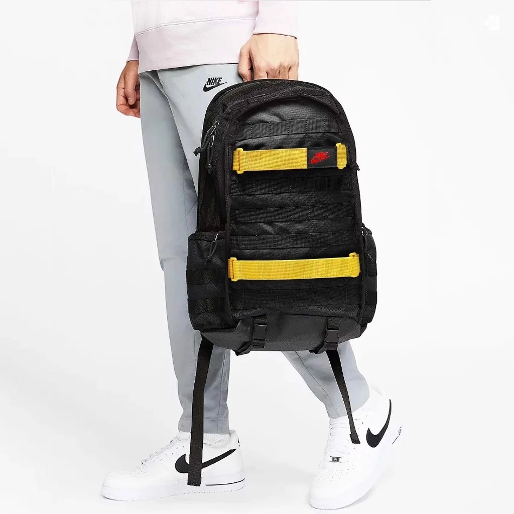 Balo Thể Thao Nam Nữ Có Đai Kẹp Ván Trược, Ngăn Laptop 15inch Quai Đeo Êm Chắc Chắn