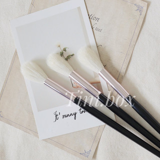 Cọ đánh highlight lông trắng Tini.box