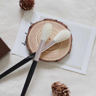 Cọ đánh highlight lông trắng Tini.box