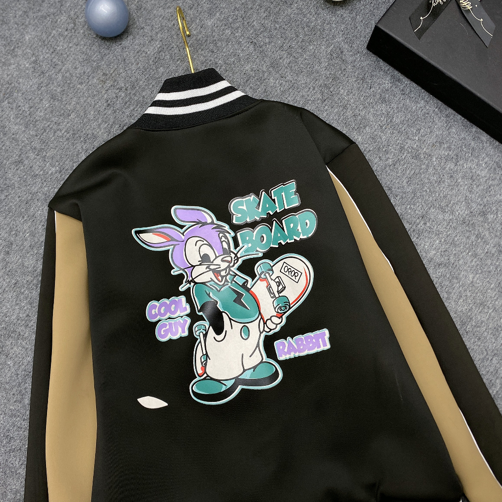 Áo khoác bomber bé trai "B" 18-54kg, Áo khoác bóng chày phong cách Hàn Quốc cho bé 4-15 tuổi.Áo khoác bé trai