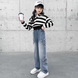 Set Đồ Bộ Bé Gái từ 20-50kg. Quần Jeans Kèm Áo Nỉ Hoodie Thiết Kế Sành Điệu Xu Hướng 2024