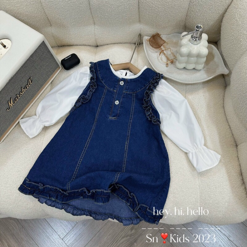 Giá sỉ set váy Rin sát nách phối áo tay nhún thô mềm