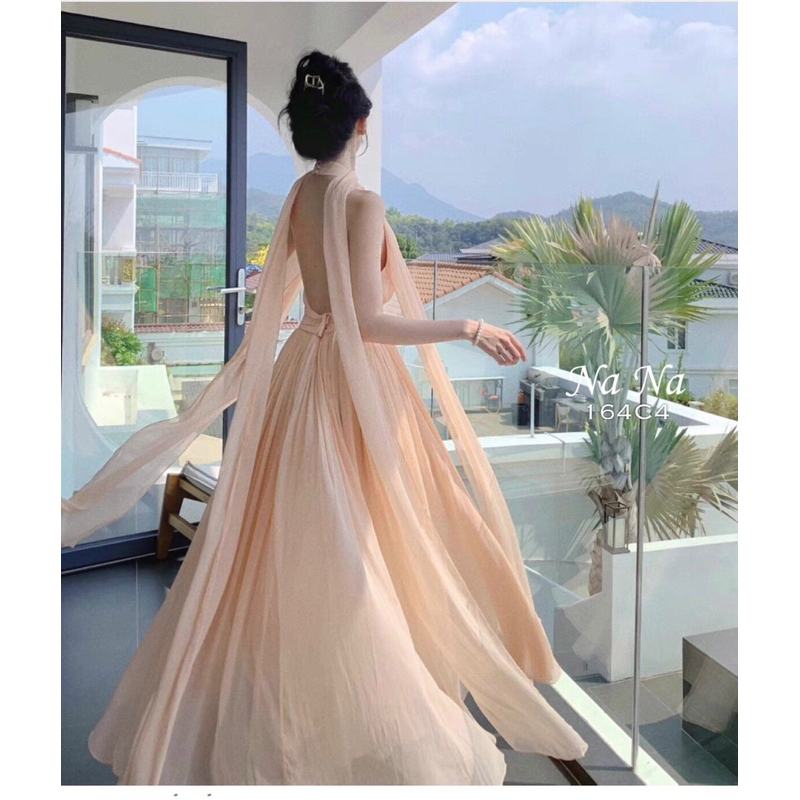 Váy Xòe Hở Lưng Dáng Dài Màu Be Hồng