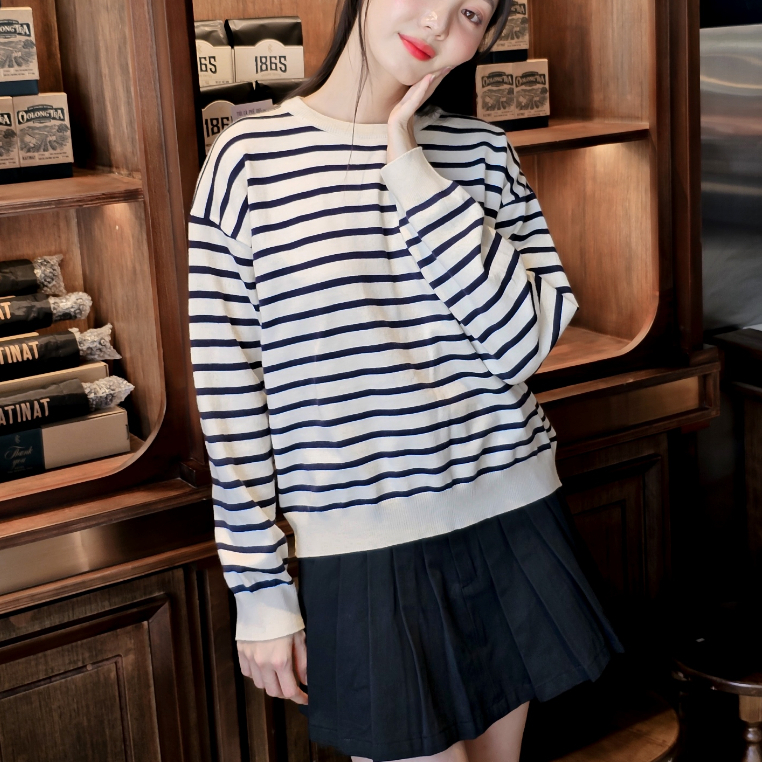 Áo len cổ tròn kẻ sọc ngang trắng đen LENCLOTHING 988500