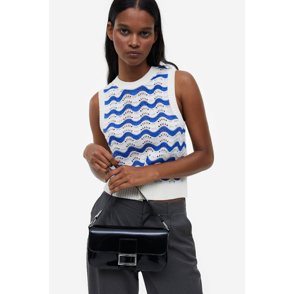 H&M Đức - Túi xách đeo vai kẹp nách khóa vuông nam châm da bóng da rắn màu đen sale auth new tag cao cấp sẵn 1114621002