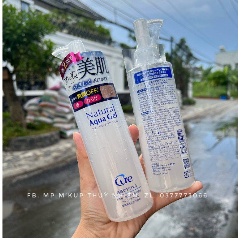 Tẩy da chết Cure Natural Aqua Gel Nhật Bản 250ml