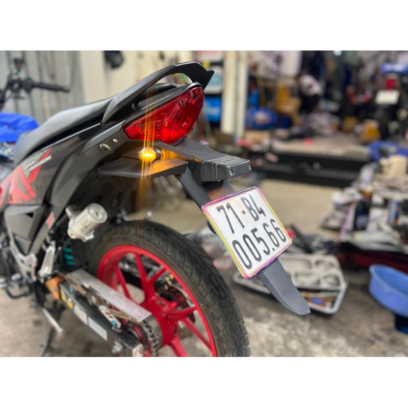 Bộ choá dè sau Suzuki Satria Fi gắn Raider Việt