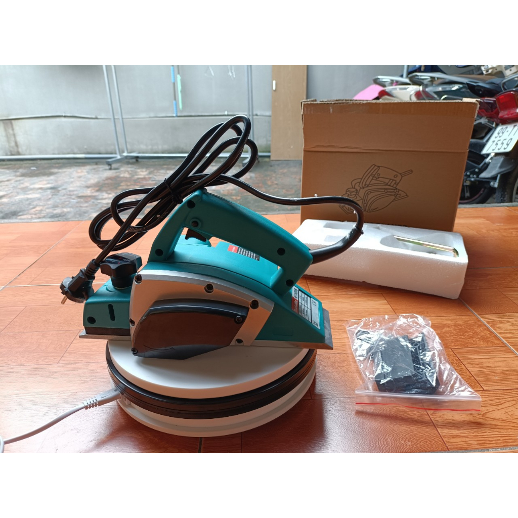 Máy bào gỗ cầm tay Makita N1900B