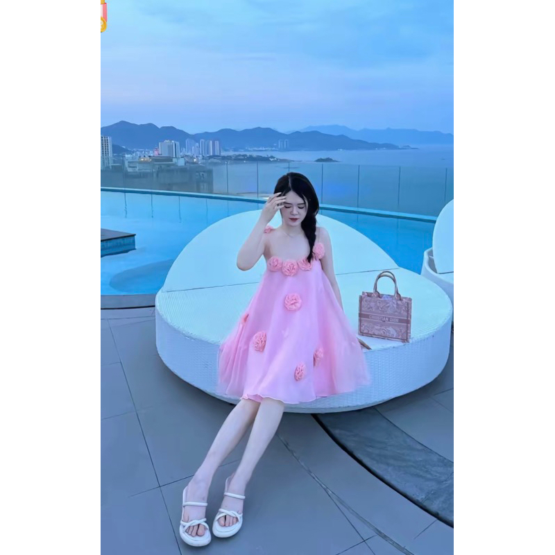 Váy suông kết hoa