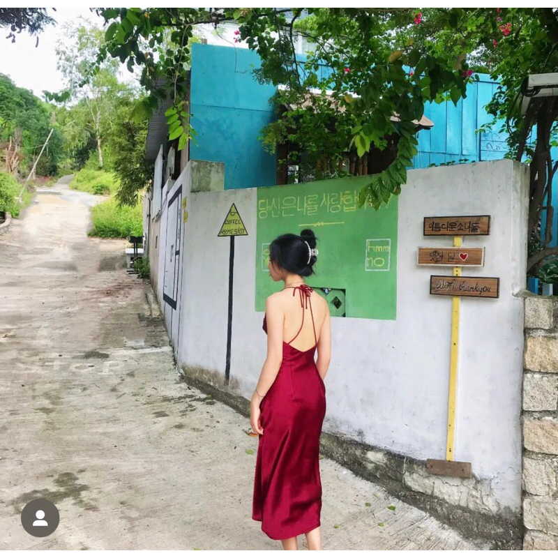 Đầm Lụa Lưng V Không Mút