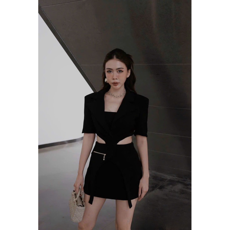 Đầm vest khoét eo cotton dày