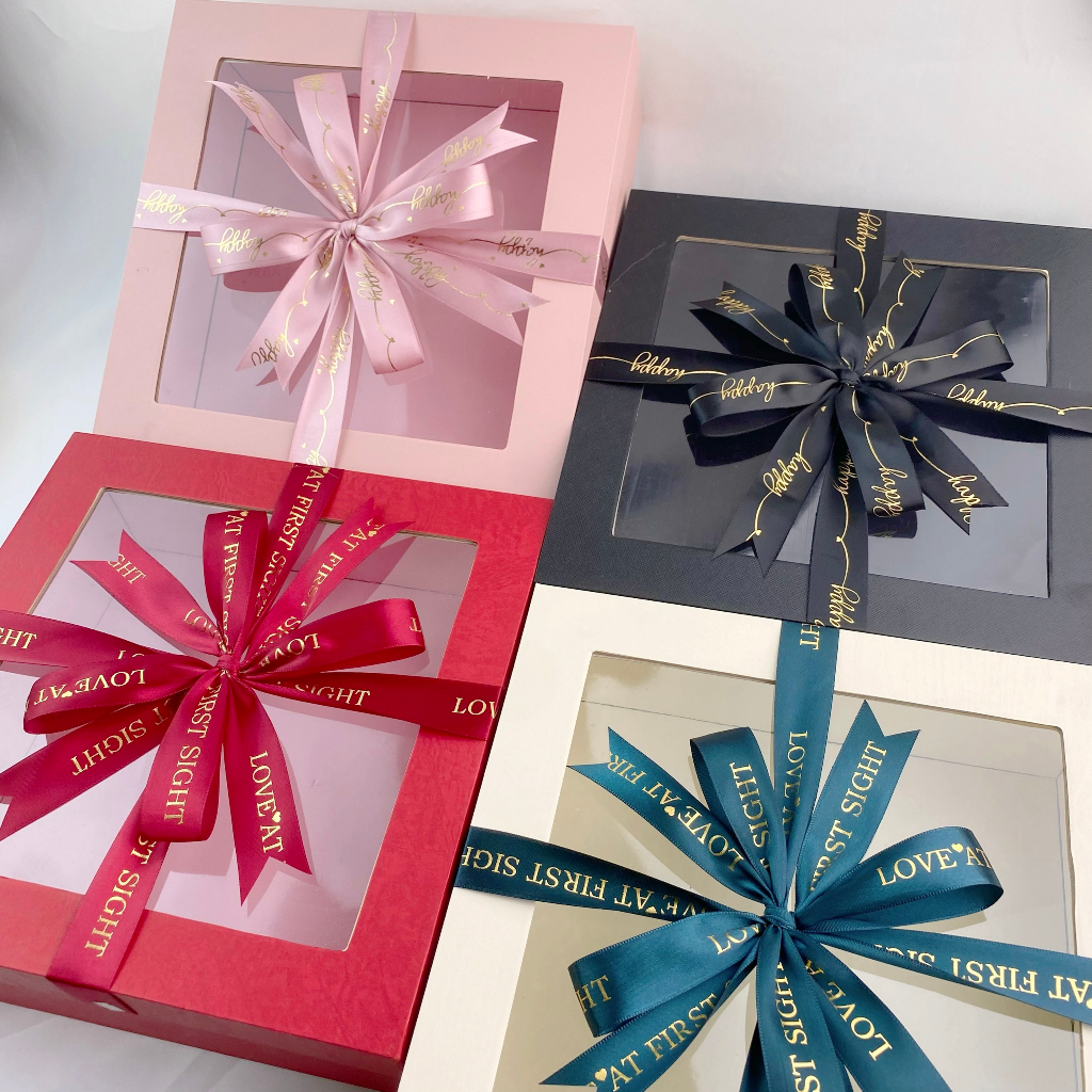 Hộp 25cm x 25cm Cao 7cm Có Nơ Không Hoa - MƠDECOR