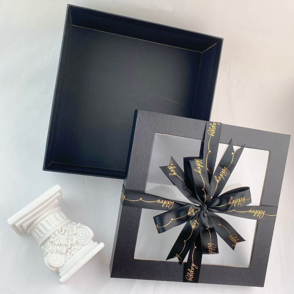 Hộp 25cm x 25cm Cao 7cm Có Nơ Không Hoa - MƠDECOR