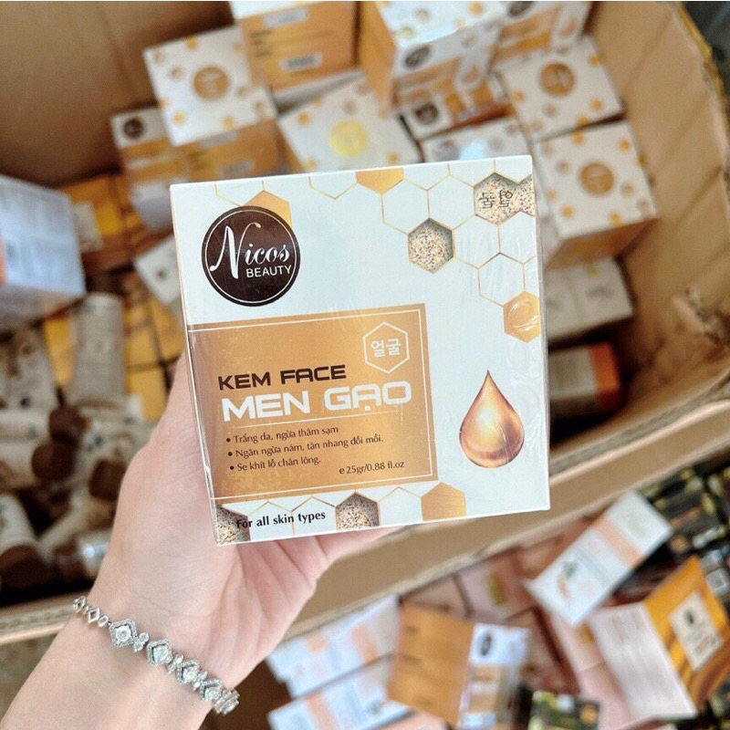 Kem face men gạo Nicos Beauty