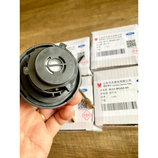Nắp Thùng Dầu Ford Transit JMC Độ Bền Cao