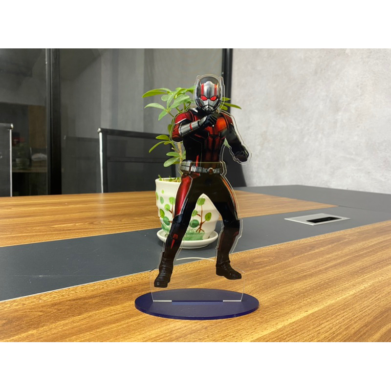 Mô Hình nhân vật Avengers - Mô hình in UV - Vũ trụ Marvel