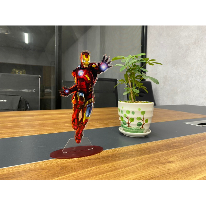 Mô Hình nhân vật Avengers - Mô hình in UV - Vũ trụ Marvel