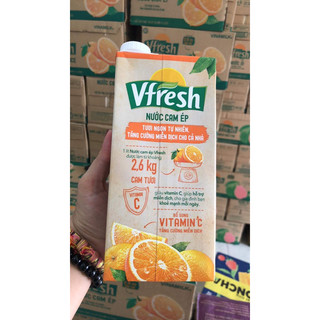 Thùng 12 Hộp cam Ép Vfresh 1L