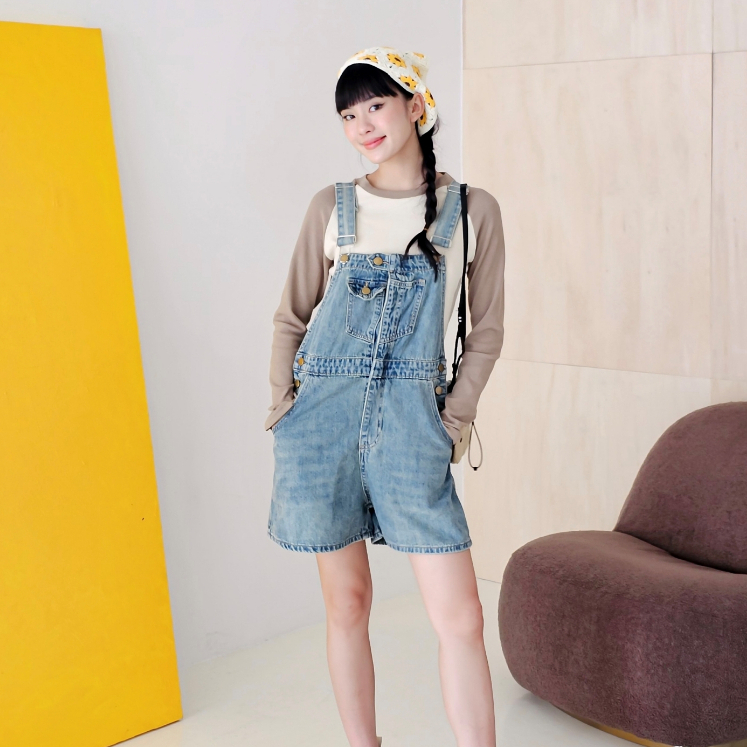 Quần yếm short denim màu xanh nhạt trơn LENCLOTHING 9910