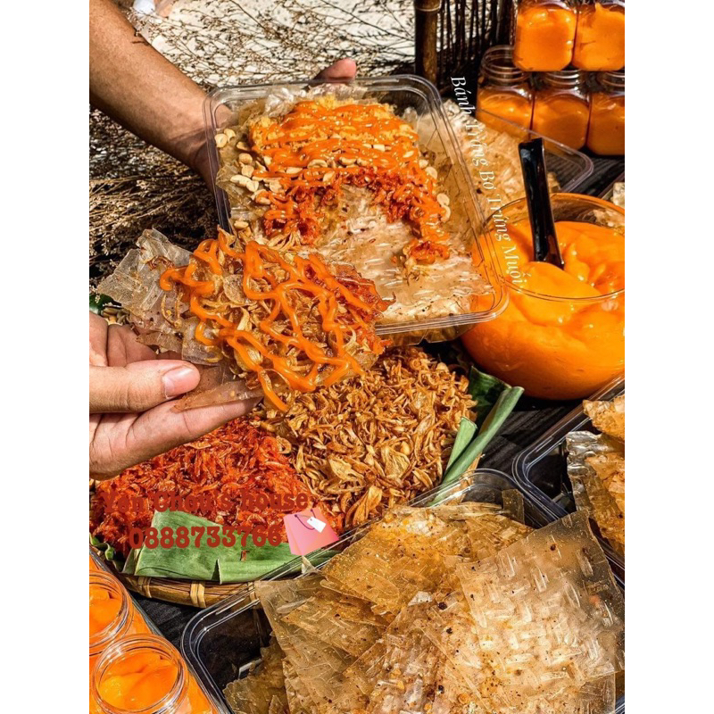 Bánh tráng bơ trứng muối