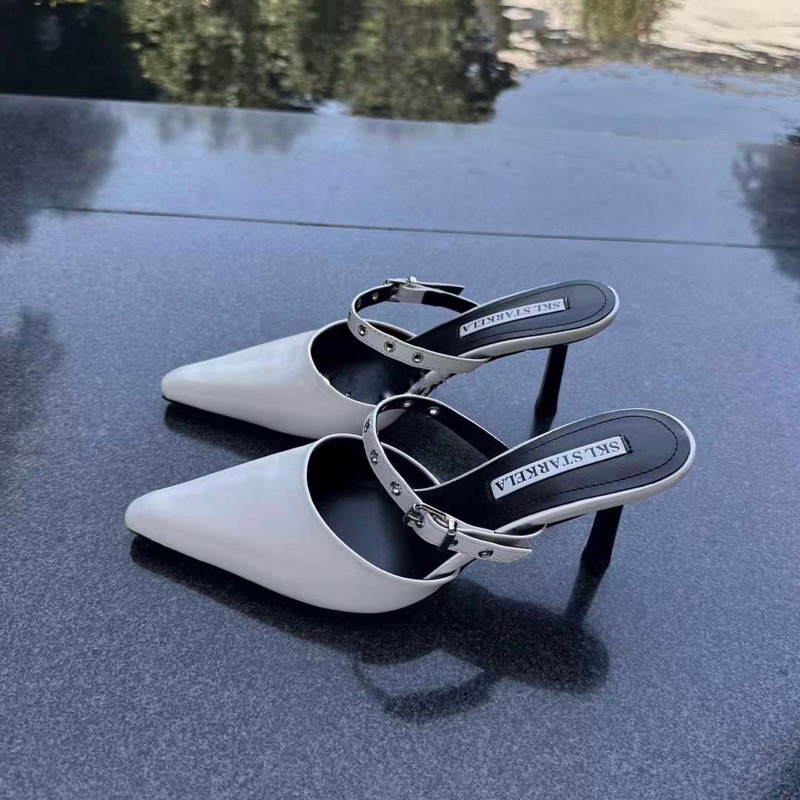 Giày sục Mules da trơn quai khuy cài da trơn mềm êm chân