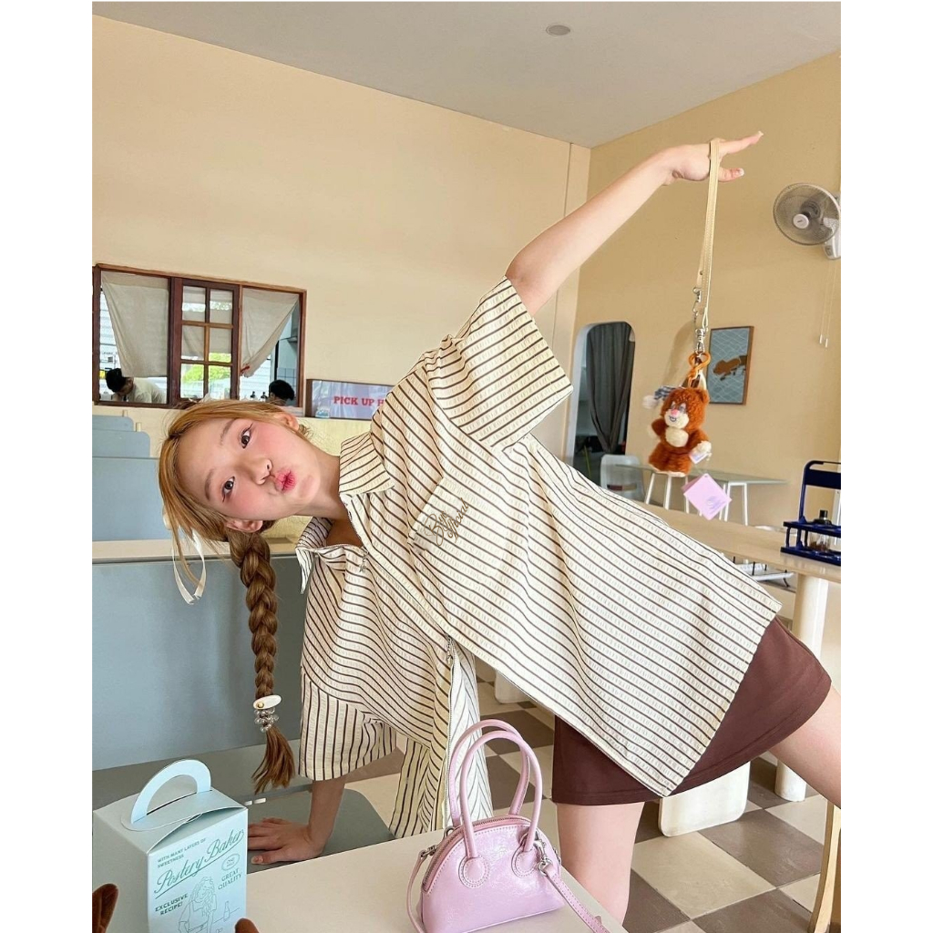 Áo Sơ Mi Cộc Tay Form Rộng Trẻ Trung Hoạ Tiết Kẻ Khoá Trái Tim 𝘽𝙮𝙘𝙖𝙢𝙘𝙖𝙢