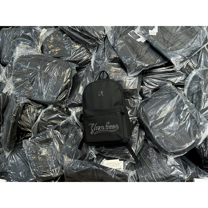 Balo MLB men Yankess chất liệu chống thấm nước