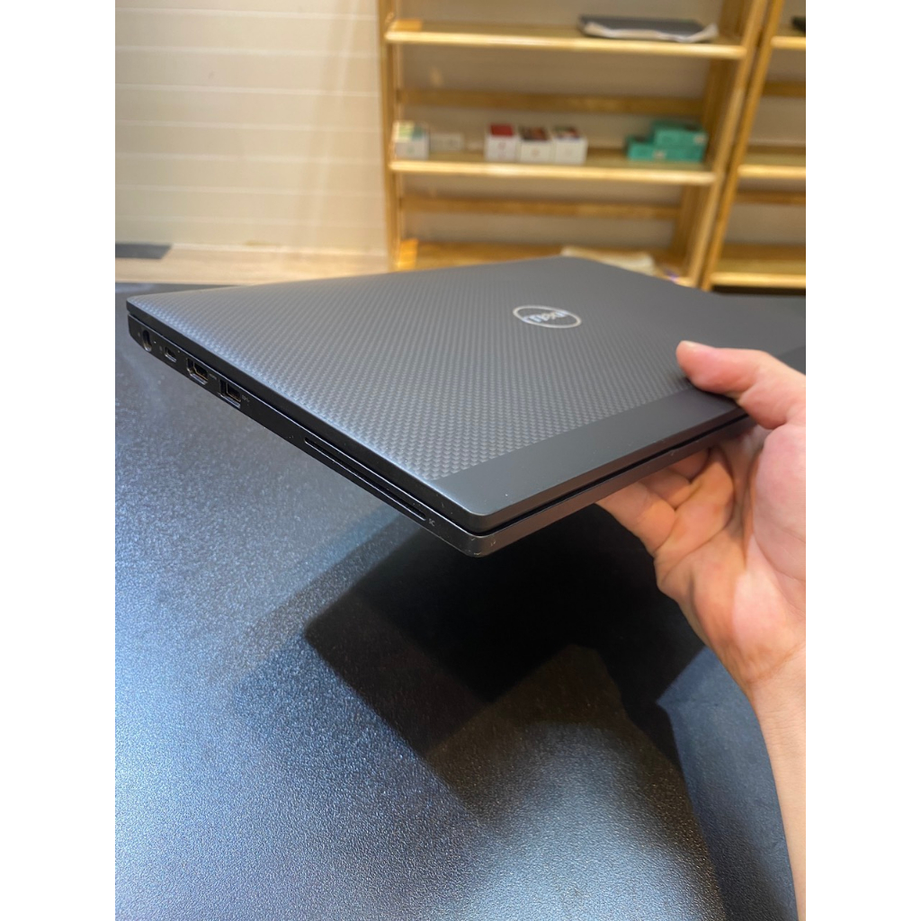 Dell 7390 core i5 ram 8Gb SSD 256Gb màn hình cảm ứng