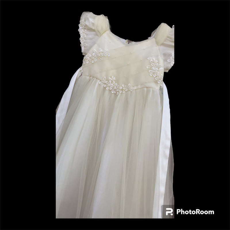 Đầm công chúa cho bé gái dưới 17kg