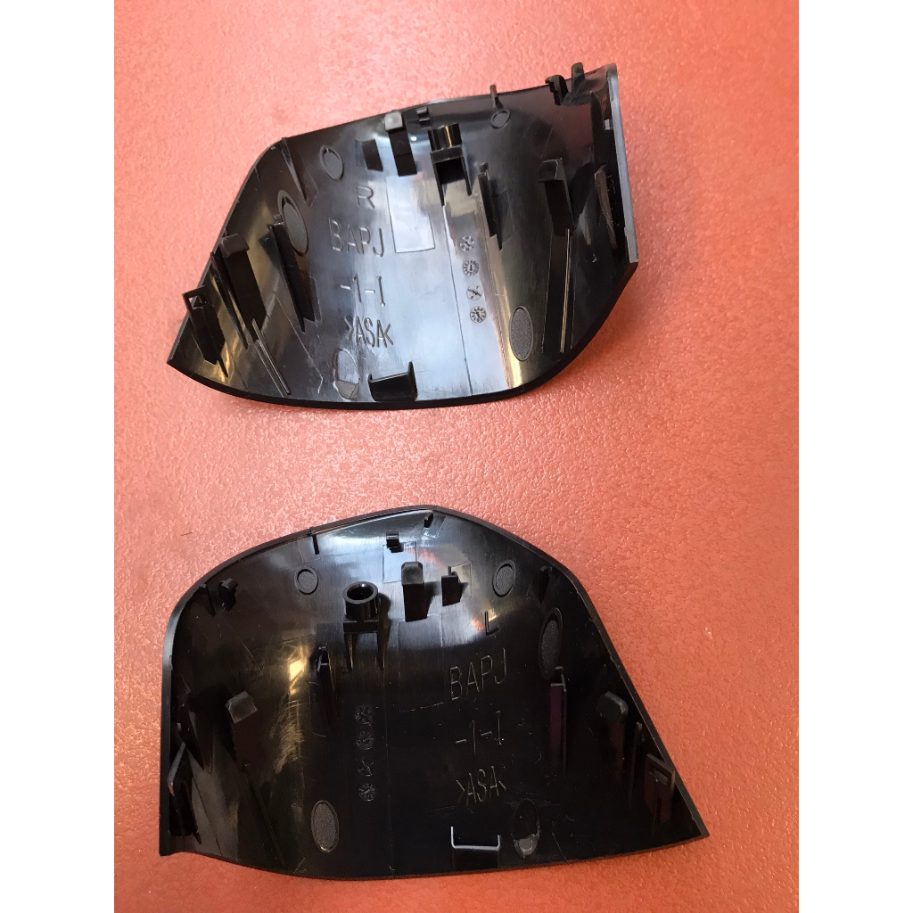 Ốp chân gương Mazda 3 2015-2019