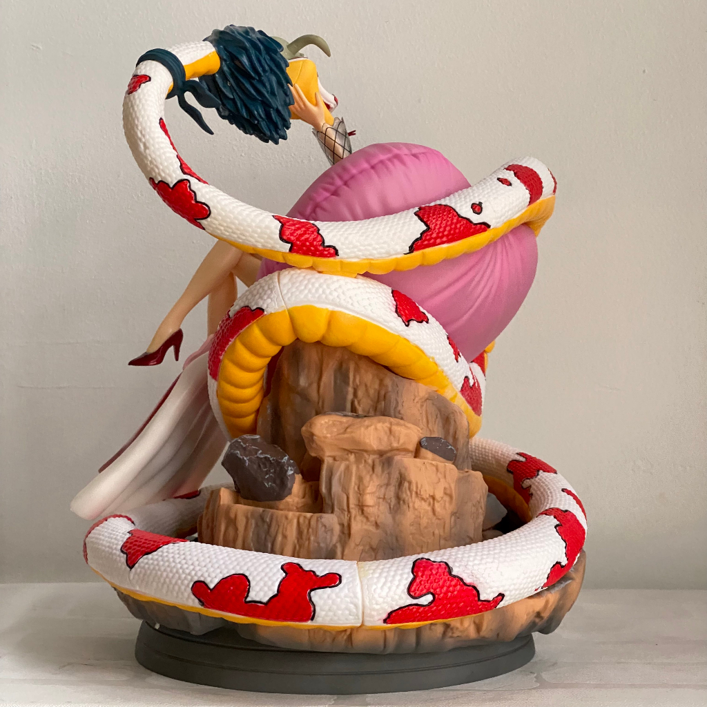 Mô hình Boa Hancock cực đẹp cao 32CM - Mô hình nữ hoàng hải tặc Boa Hancock - thất vũ hải one piece
