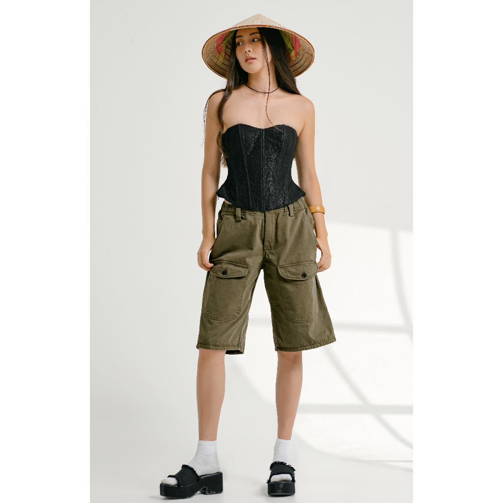 Quần kaki short túi hộp nữ Khaki Cargo Shorts - oula studios