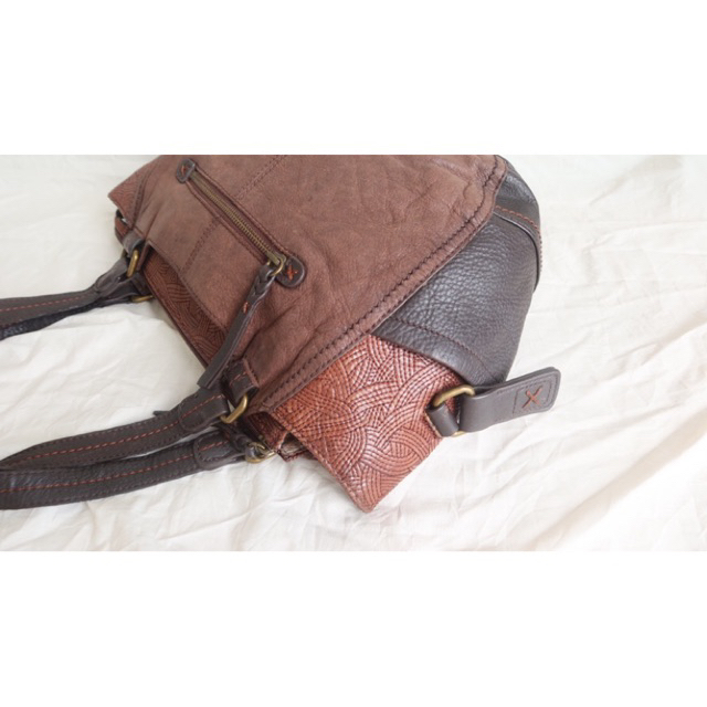 Túi da thật vintage The Sak Mỹ màu nâu - secondhand