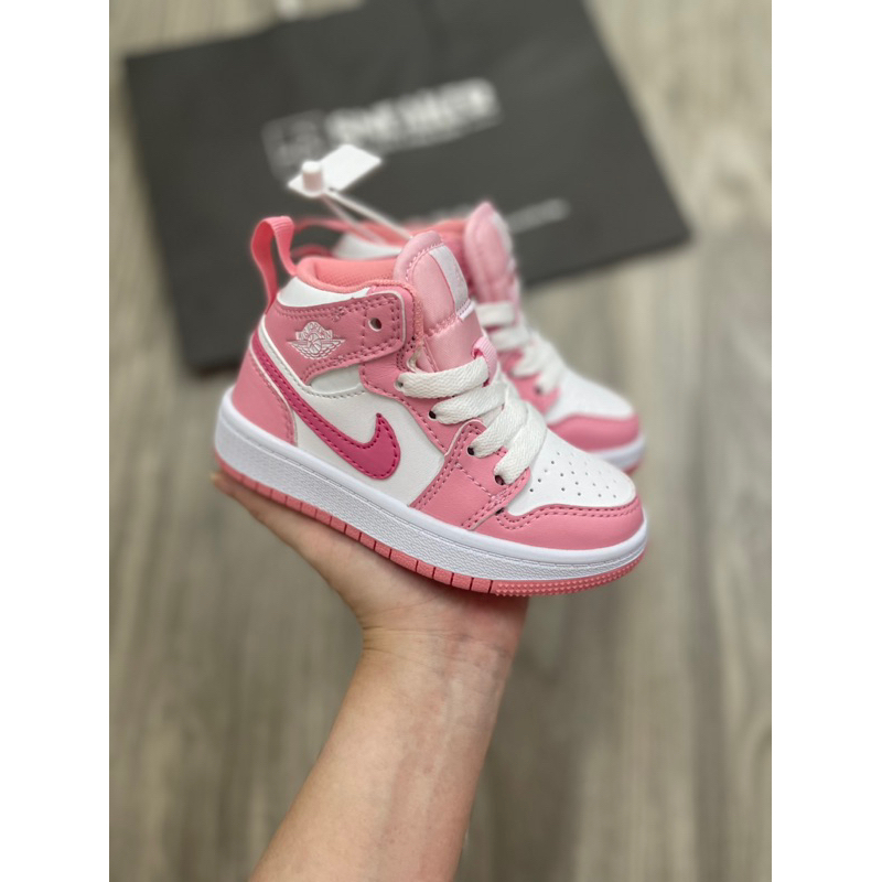 Giày Jordan trẻ em cao cấp