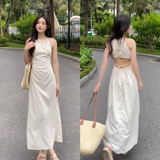 Đầm maxi yếm cut out lưng dáng dài dạo phố 