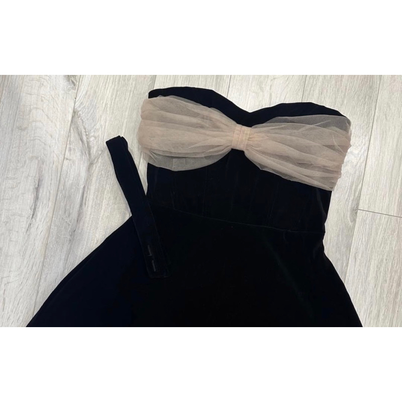 Eva Velvet Dress  🔮