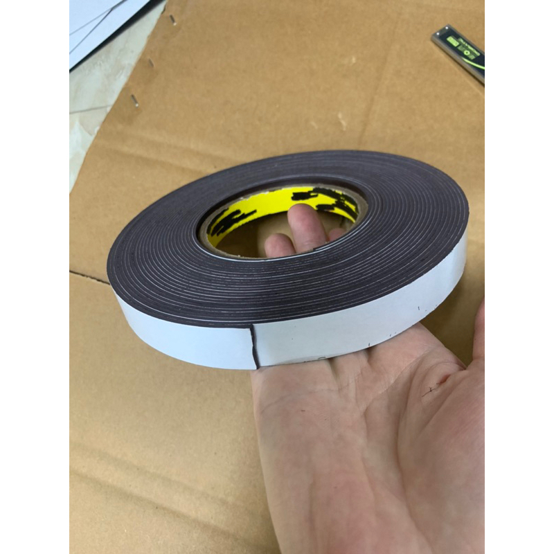 Nam châm dẻo cuộn có băng keo khổ rộng 20mm,25mm,30mm,50mm