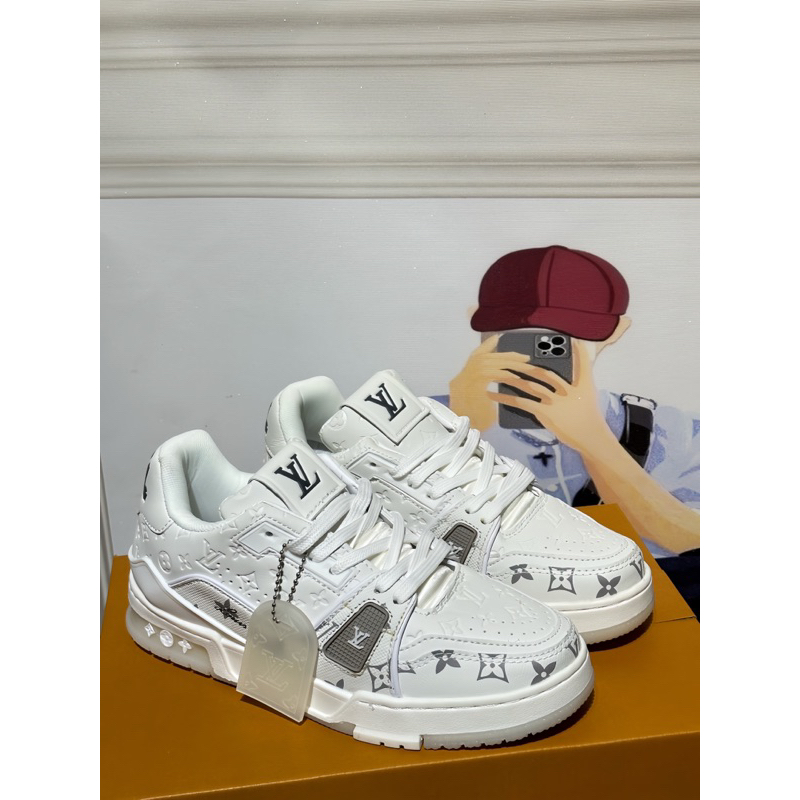 Giày luxury lv trắng dập logo nam nữ