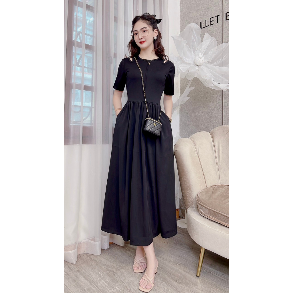 Váy khoét vai dáng dài xẻ bên